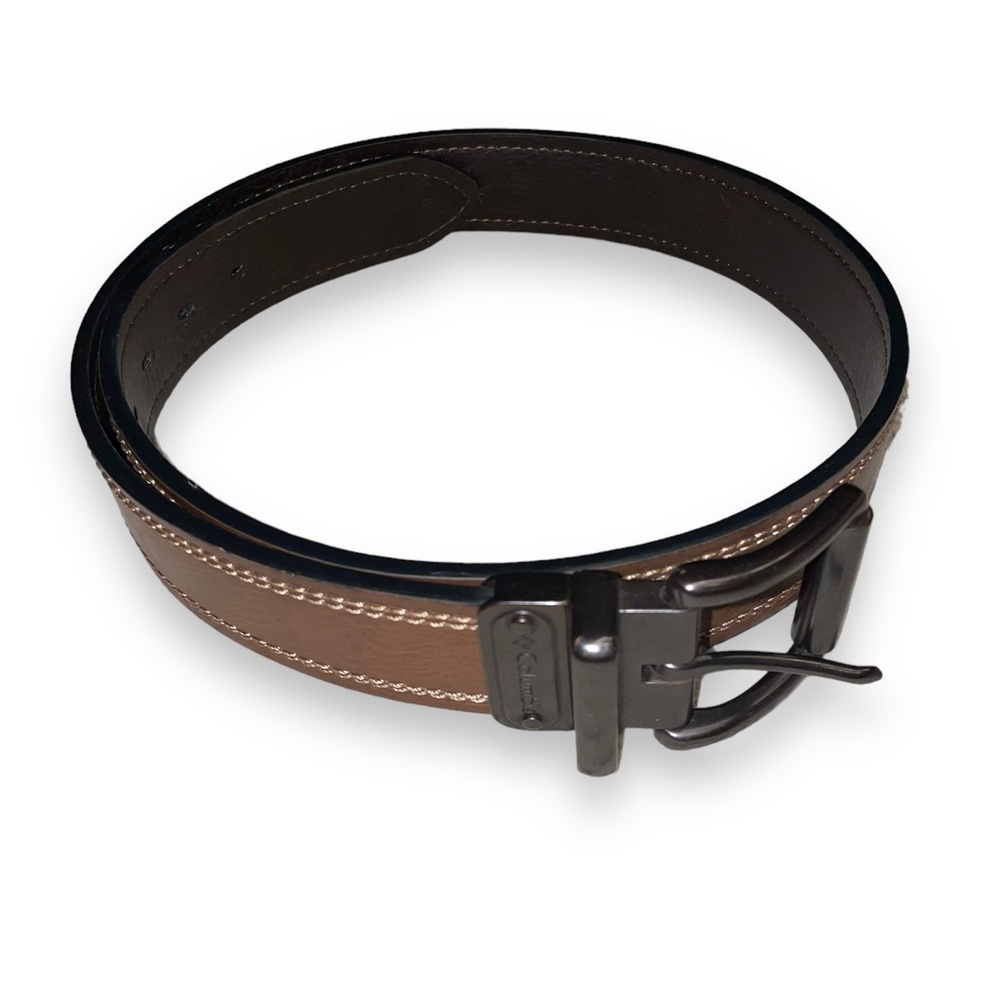 Columbia Reversible Leather Belt. Size: 30